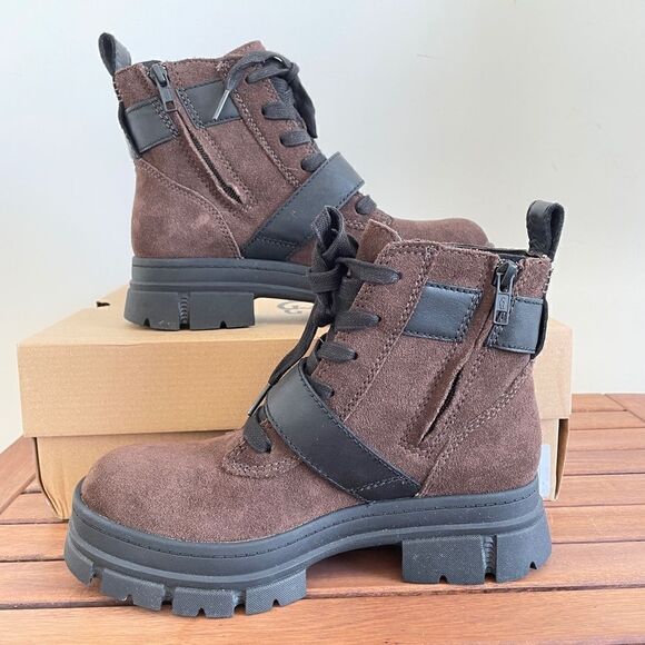 UGG Ashton Lace-Up Buckled Waterproof Suede Booties Burnt Cedar US Women Size6.5 - Picture 7 of 14